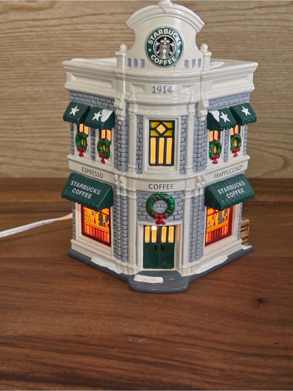 1995 Department 56 Starbucks Coffee Christmas Building Snow
Village